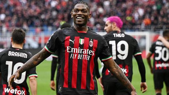 Imparável! Rafael Leão bisa na vitória do Milan (veja os golos)