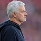 «Mourinho pode enfiar os troféus que ganhou no c…»