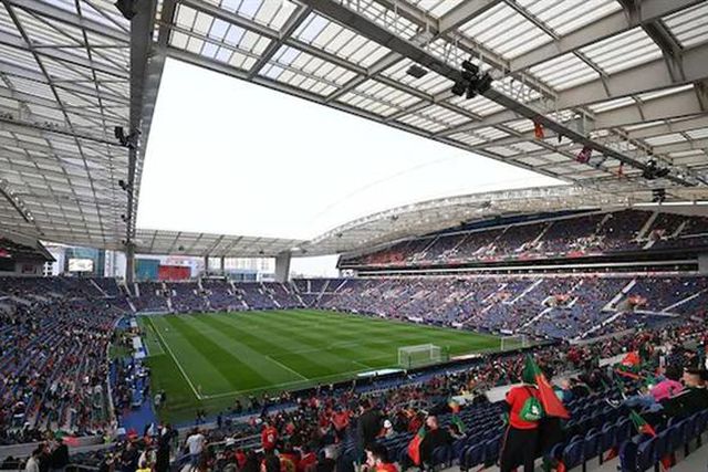 FC Porto-Inter Milão domina A BOLA DA NOITE (21.50 h)