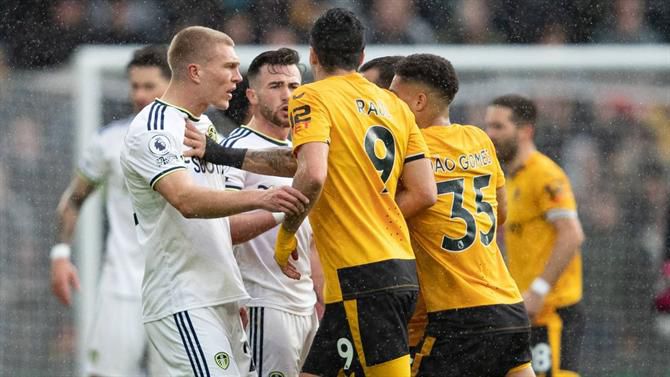 Wolves multado por comportamento incorreto dos jogadores frente ao Leeds