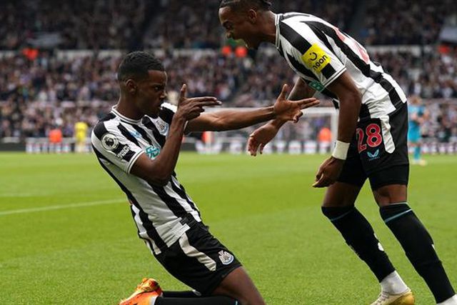 Veja como o Newcastle marcou 5 golos ao Tottenham em 20 minutos (vídeo)