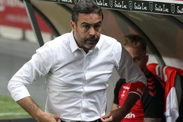 «Não vamos olhar nem para a frente e nem para trás»