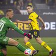 Fabuloso Raphael Guerreiro na ‘passagem’ a ferro do Dortmund ao Colónia