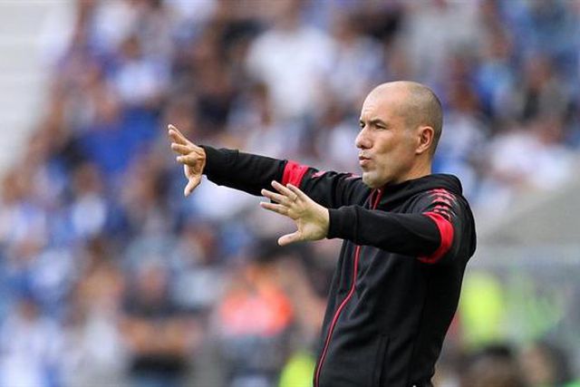 Quarta vitória seguida e liderança segura para Leonardo Jardim