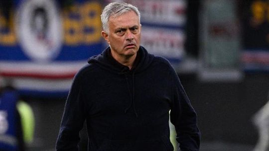 Mourinho arrasa Cassano e atira: «Cuidado, pode aparecer um Marko Livaja...»