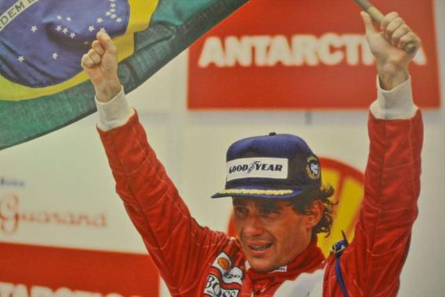 O Mundo lembra Ayrton Senna 29 anos depois (vídeo)