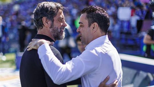 Quique Flores responde a Xavi: «É como na Fórmula 1...»