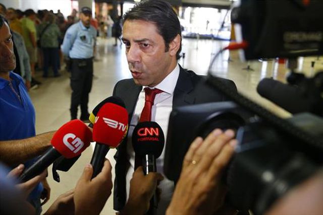 Rui Costa anuncia participação disciplinar contra «barulho externo» sobre as arbitragens