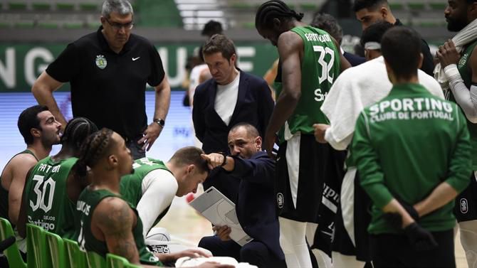 Sporting enfrentará FC Porto nas meias-finais do 'play-off'