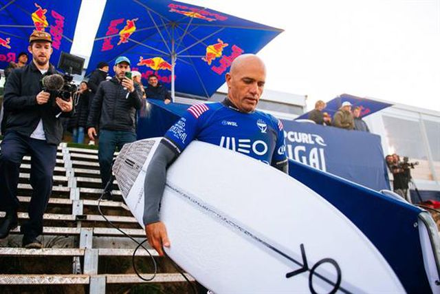 Kelly Slater fora do corte e da disputa pelo título