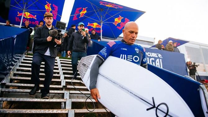 Kelly Slater fora do corte e da disputa pelo título