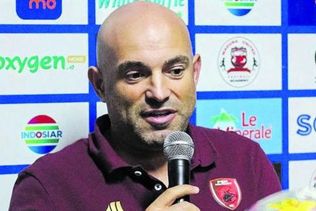 Bernardo Tavares é campeão e quebra jejum de 23 anos no PSM Makassar