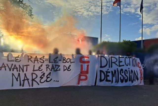 Ultras pedem demissão da Direção: «Não representam a nossa cidade» (fotos)