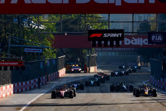 Pérez (Red Bull) ganha Sprint em Baku