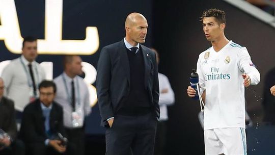 A loucura do Al Nassr para voltar a juntar Ronaldo e Zidane