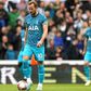 Jogadores do Tottenham reembolsam adeptos após humilhação