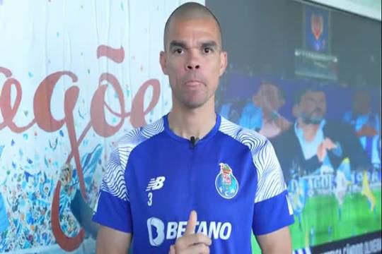 Pepe e os 250 jogos de dragão ao peito: «Grato para o resto da vida»