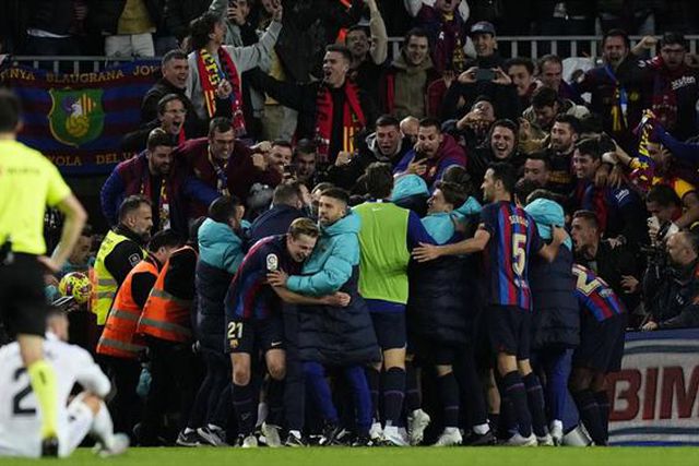 Barça pedirá indemnização de milhões à UEFA se ficar fora da Champions devido ao 'caso Negreira'