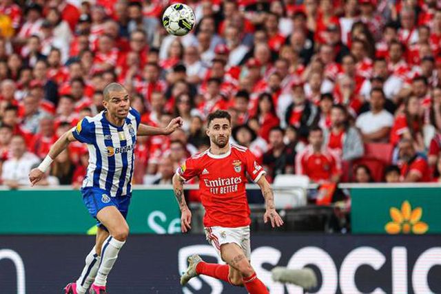 «SC Braga? Benfica vai dar a ajuda definitiva ao FC Porto para se apurar para a Champions»
