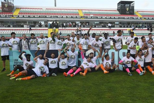 Moreirense vence na Reboleira, sobe e é campeão! (veja o resumo)