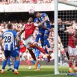 Brighton humilha Arsenal no Emirates e Man. City está à beira do ‘tri’ (veja os golos)