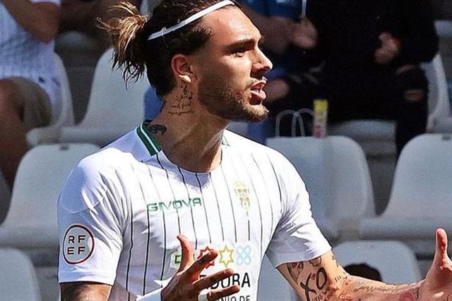 Irmão de Gudelj, depois de sofrer paragem cardiorrespiratória, vai passar a jogar com desfibrilhador