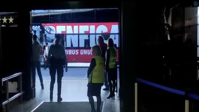 Águia a caminho de Chaves