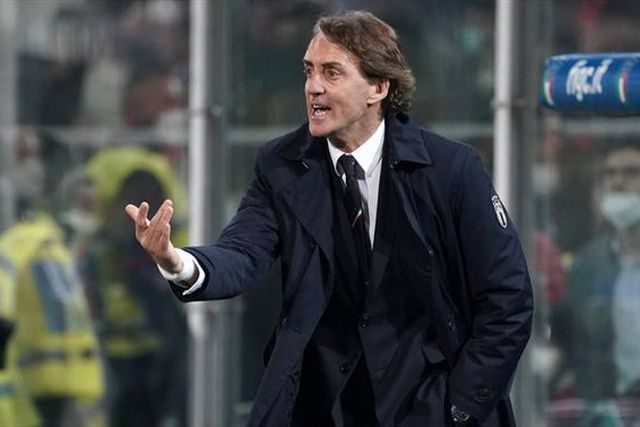 Mancini ataca críticos: «Toda a gente fala sem saber nada»