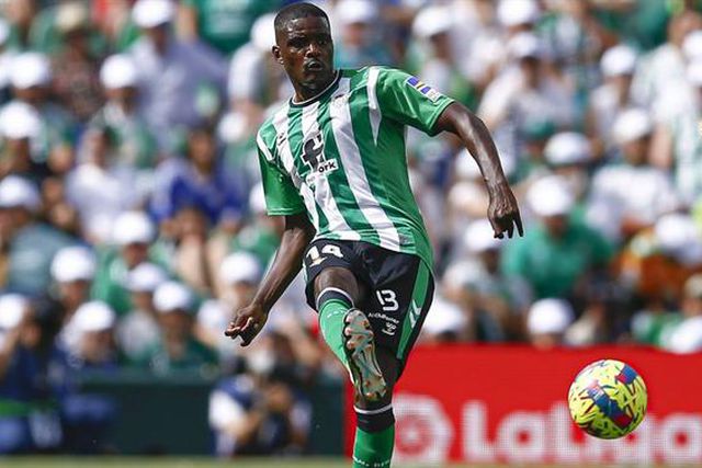 William Carvalho marca na vitória do Bétis