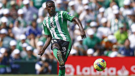 William Carvalho marca na vitória do Bétis