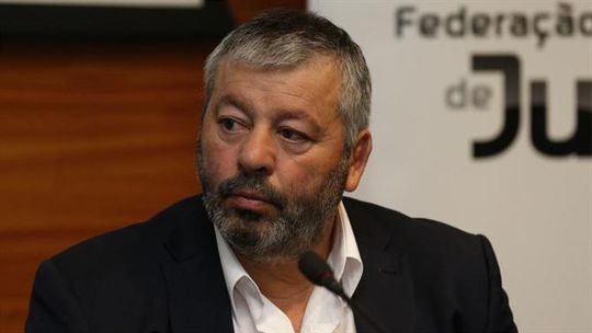 Ex-presidente da Federação não se recandidata para «serenar» a modalidade