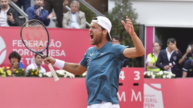 João Sousa eliminado na primeira ronda da qualificação do Masters 1000 de Roma