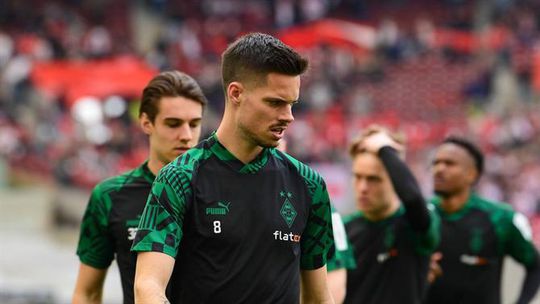 Weigl deixa pista sobre o futuro