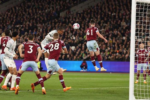 Liverpool, com Jota, acerta o passo: terceira vitória seguida (veja os golos)