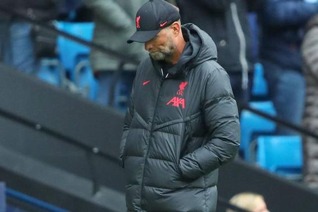 Klopp quer próxima época diferente e vai cortar nas férias