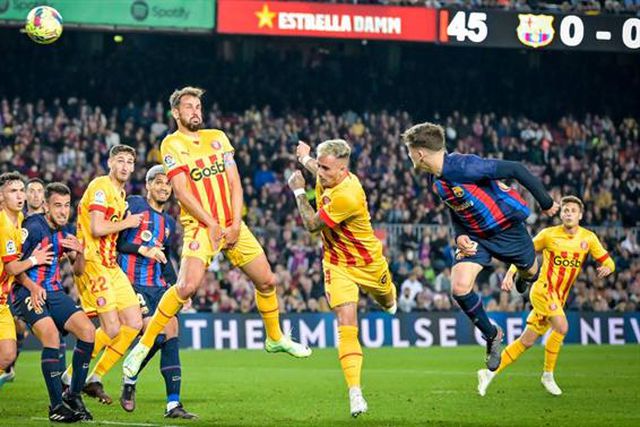 Bancadas do Camp Nou clamam por Messi (vídeo)