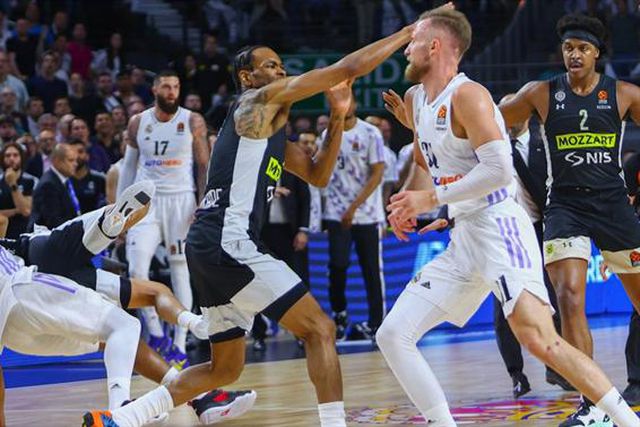 Reações após batalha campal em Madrid: «Arrependo-me profundamente do meu comportamento…»