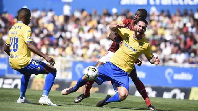 Estoril vence e respira, Santa Clara agonia e do 'play-off' já não se livra (veja o resumo)