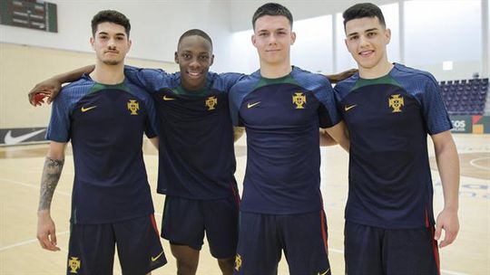 Jovens estreiam-se na preparação do apuramento para o Mundial