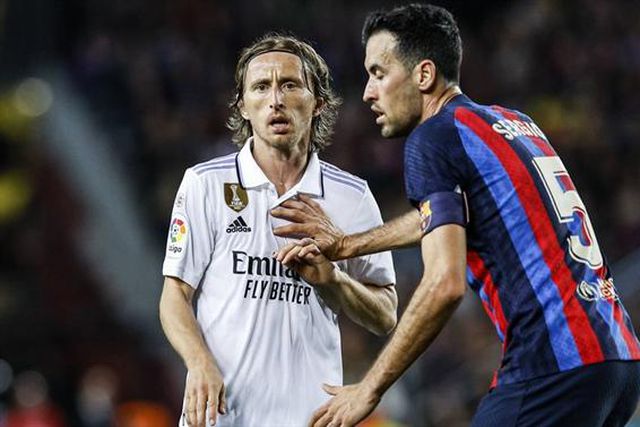 «Um dos melhores médios com quem joguei»