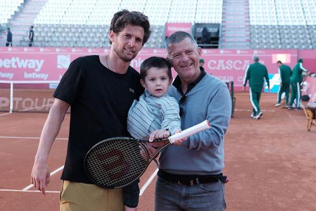 Estreante Henrique Rocha é surpresa no Estoril Open, Pedro Sousa em prova depois de anunciar fim da carreira