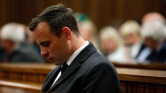 Pedido de liberdade condicional recusado a Pistorius