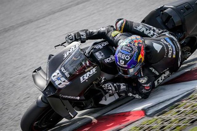 Miguel Oliveira fez 11.º melhor tempo no Algarve