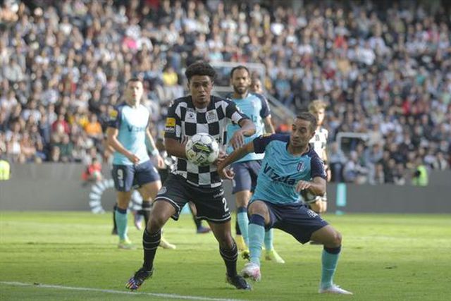 Supremo confirma um jogo à porta fechada