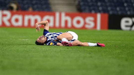 João Mário só aguentou 15 minutos em campo