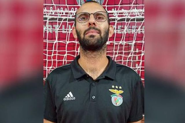 Adjunto afastado do Governo é treinador no Benfica