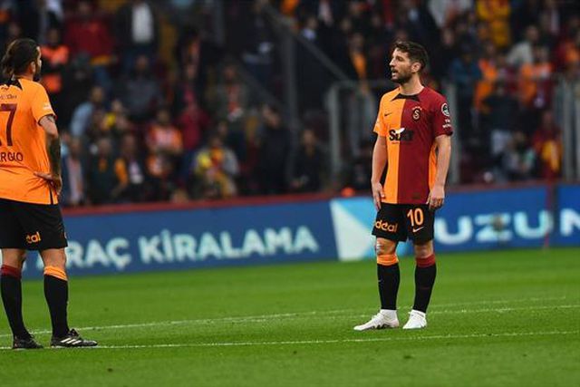 Galatasaray empata (com golo de Sérgio Oliveira) e Jorge Jesus pode aproximar-se do topo (vídeo)