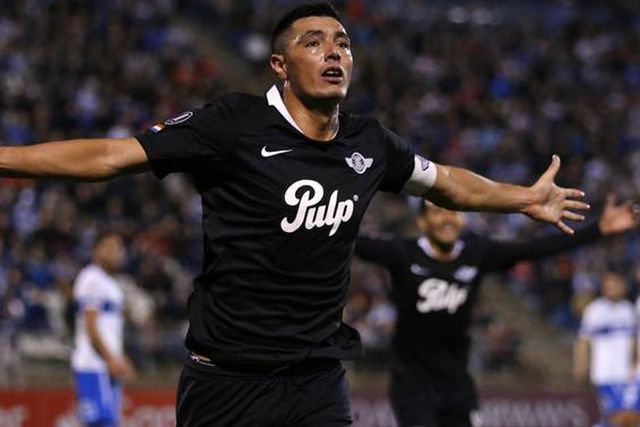 A 15 dias do 40.º aniversário, Cardozo marca na Libertadores (veja o golo)