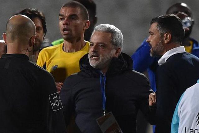 «Caso da garagem» do Dragão: TCA do Sul anula sanções aplicadas a Rui Cerqueira