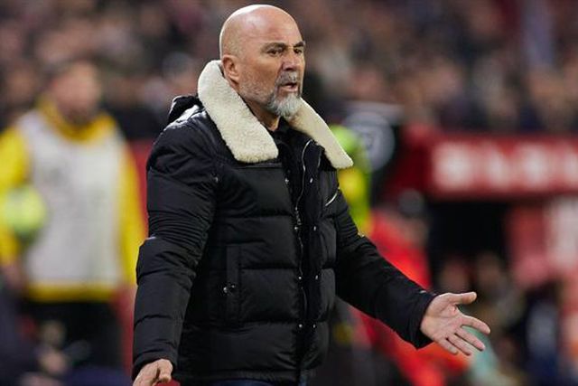 Oficial: Sampaoli despedido